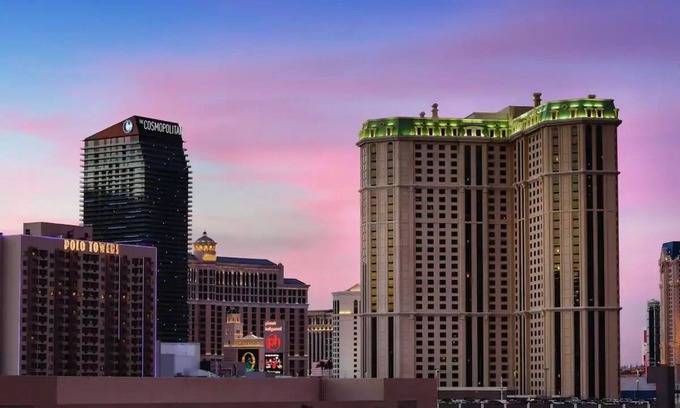 Las Vegas Villa | Marriott Grand Chateau - 2BR Villa for Super Bowl
