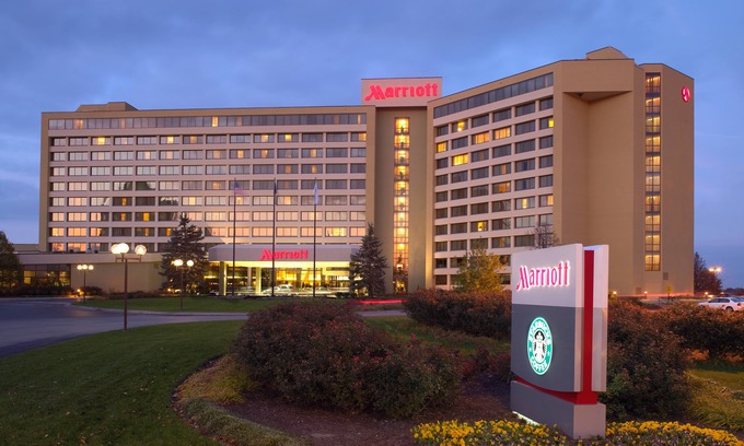 Overland Park Hotel | Marriott Kansas City Overland Park