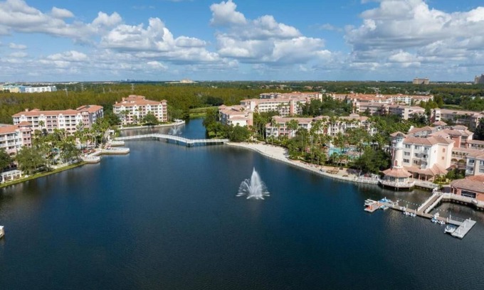 Williamsburg Condo | Marriott's Grande Vista Resort 2 Bdrm 2 Bath