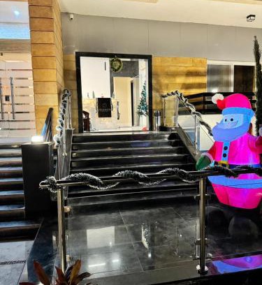 The 5th Settlement Apartment | Marron studios 11