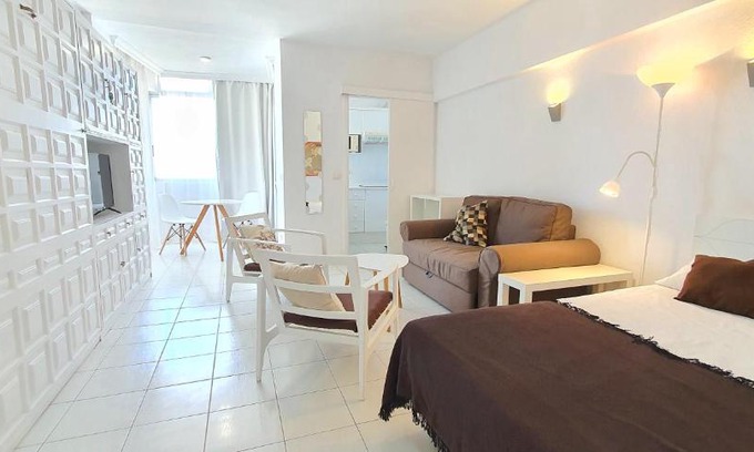 Puerto de la Cruz Apartment | Martianez Beach Studio