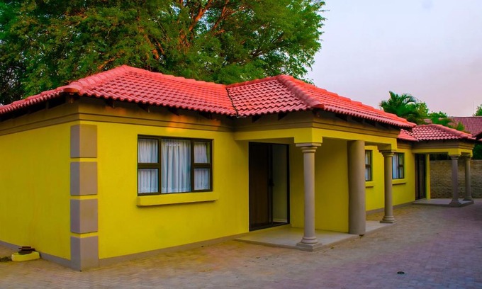 Hoedspruit House | Maruleng Guest House