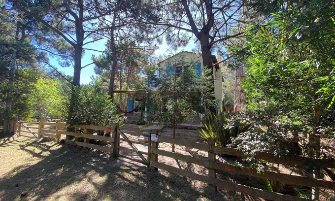 Oceania del Polonio House | Marvelous Stone House, Swimming Pool, Parrilleros, Beach & Nature. Pet-Friendly