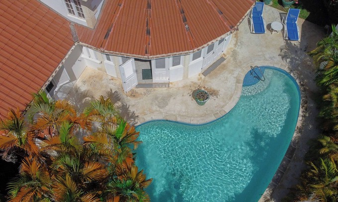 Paynes Bay Villa | Marzalea 2 bd Villa by ZenBreak