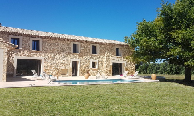 Cavaillon Bed & Breakfast | Mas des Fugueyrolles Suite Mont Ventoux
