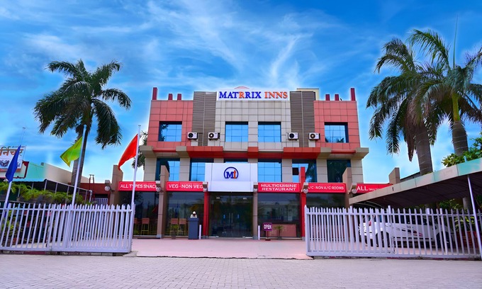 Rajgurunagar Hotel | Matrix Inn Association With We Hotels
