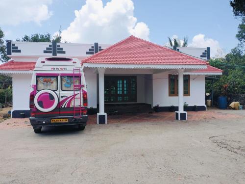 Elappara Villa | MAVERICK HOLIDAYS INN VAGAMON Nakshatra Family Villa