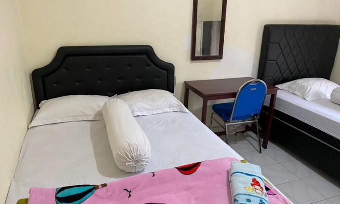 Bajawa House | Mawar Bed and Breakfast
