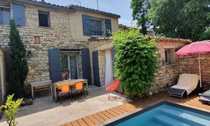 Aubussargues House | MAZET BETWEEN VINEYARDS, OLIVE GROVES AND HILLS