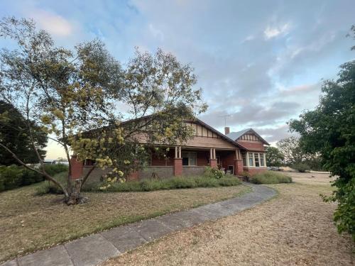 Tabor House | McIntyre homestead
