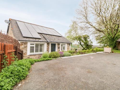 Newton Ferrers House | Meadowlea Cottage
