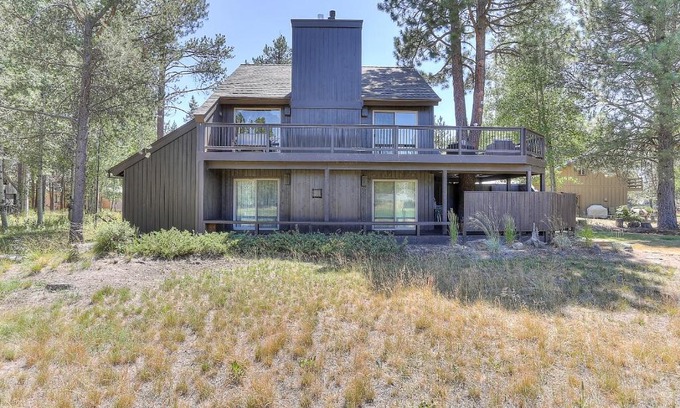 Sunriver House | Meadows Golf Course 3 Spyglass Home