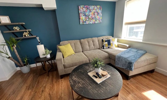 Westerleigh Apartment | Medical Residents no cleaning fee Private Entrance Full Brand New Apartment