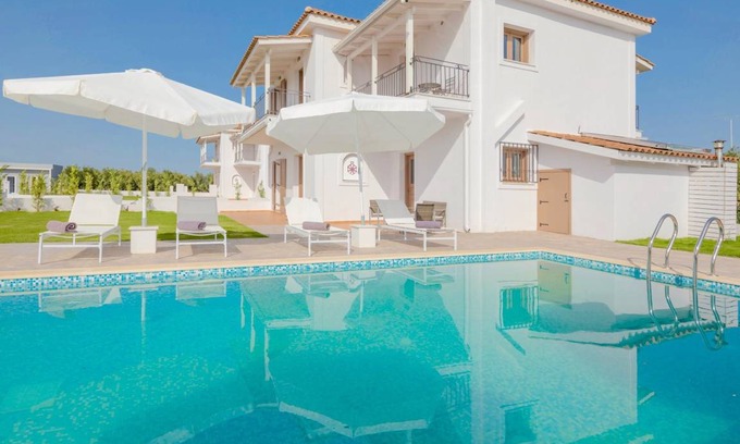 Kalpaki Apartment | Melograno IV with 5 bedrooms and 4.5 bathrooms