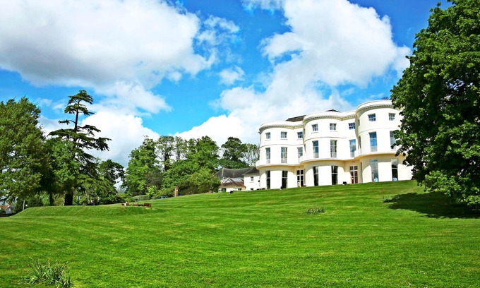 Upton St. Leonards Hotel | Mercure Gloucester Bowden Hall Hotel