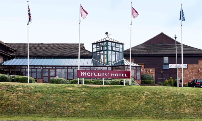 Hatfield Hotel | Mercure Hatfield Oak Hotel