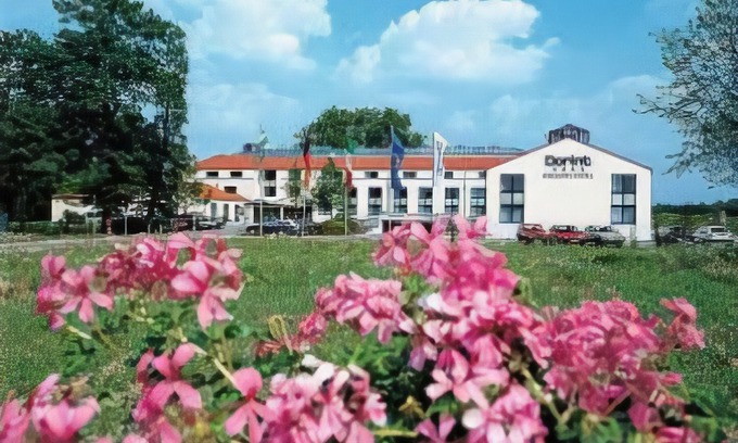 Traar Hotel | Mercure Tagungs- & Landhotel Krefeld