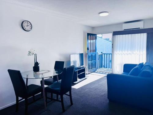 Merivale Apartment | Merivale Court One Bedroom Apartment