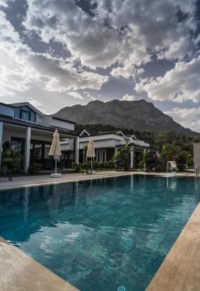 Kemer Villa | - Meta Homes -
