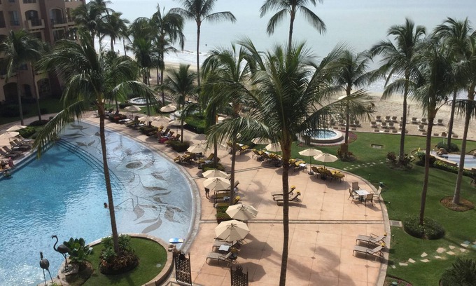 Flamingos Condo | Mexican Paradise: What A Place!