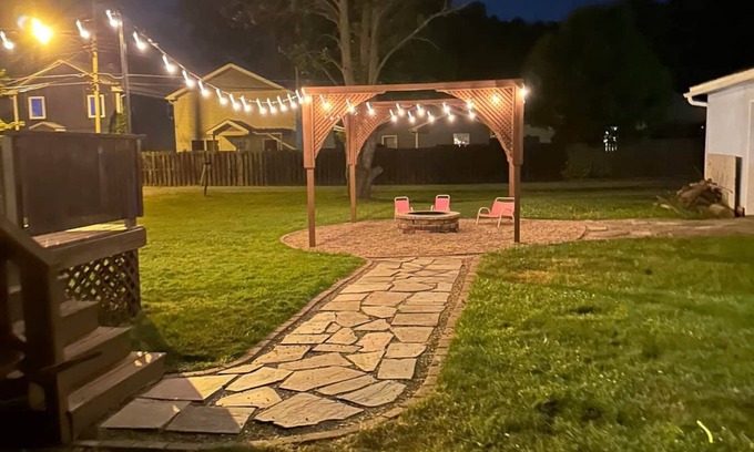 Geneva-on-the-Lake House | Mia Casa - Located in the Heart of Geneva on the Lake, Mia Casa - Located in the Heart of Geneva on