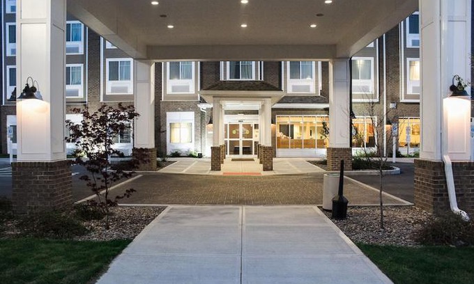 Penn Yan Hotel | Microtel by Wyndham Penn Yan Finger Lakes Region
