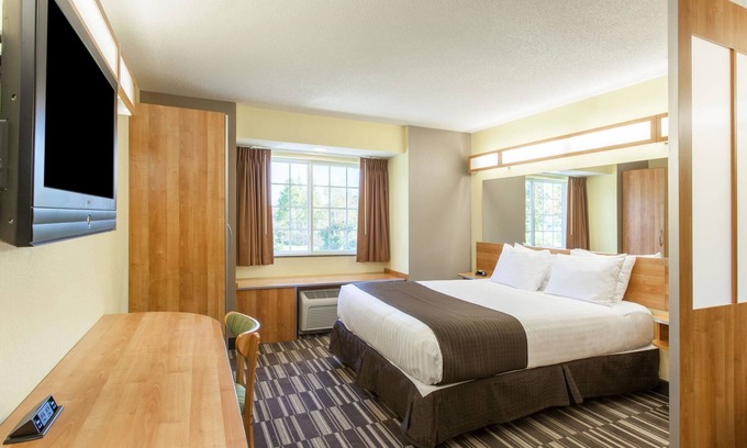 Johnstown Hotel | Microtel Inn & Suites by Wyndham Johnstown