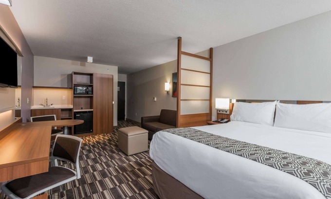Altoona Hotel | Microtel Inn & Suites By Wyndham Altoona