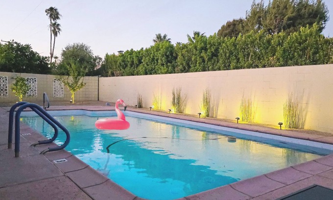 Palm Springs House | Mid-century Orchid Tree Estate, Palm Springs