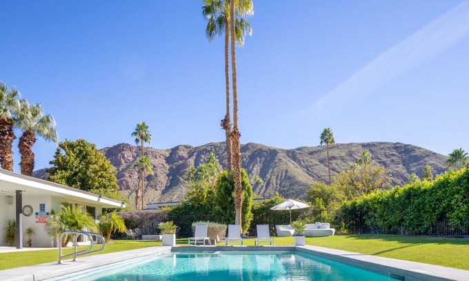 Indian Canyon House | Midcentury and Morocco had a love child in Palm Springs