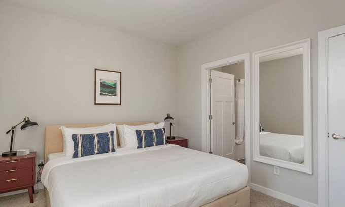 Music Row Apartment | Midtown Music City Accommodations by Mint House