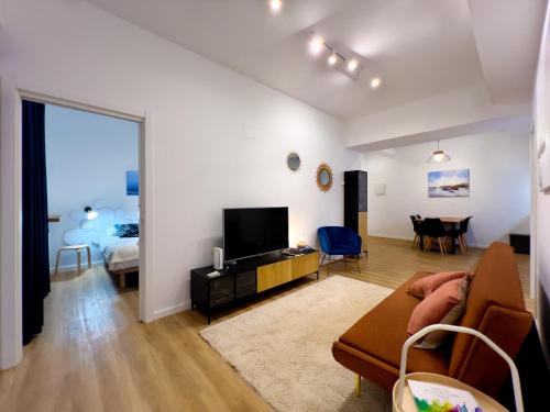 Ciudad Universitaria Apartment | MILA I Local Rentss