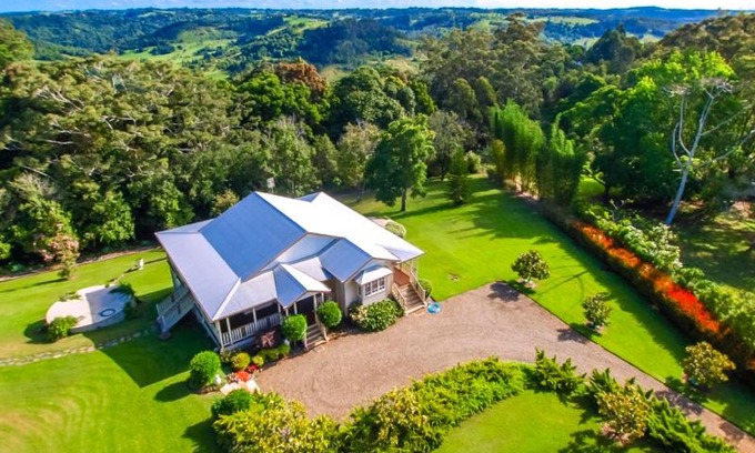 Montville House | Mill Hill Cottage