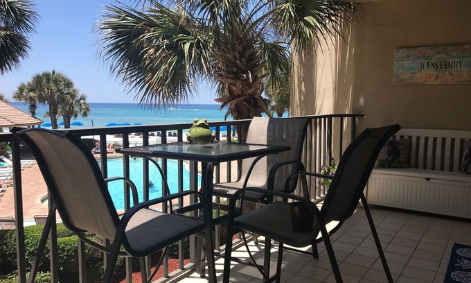Biltmore Beach Condo | Million Dollar View On Family Friendly Beach - Includes Beach Chairs