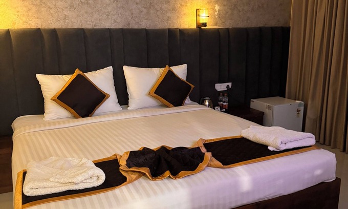 Khammam Hotel | Minerva Grand JBS