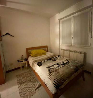 Dalmine Apartment | Mini Appartamento Rosso