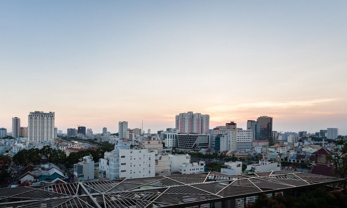 Bach Dang Riverside Hotel | Minimalist Apartment Rivergate