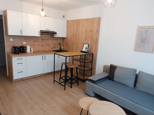 Zory Apartment | minimalistic