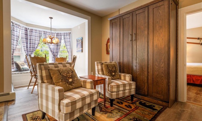 Bar Harbor House | Mira Monte Inn & Suites