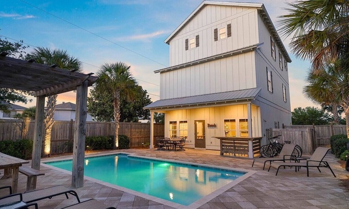Miramar Beach Villa | Miramar Beach 212 - Seven Bedroom Villa, Sleeps 24