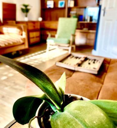 Blyth House | #MirrorSands