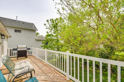 Port Byron House | Mississippi River Retreat with Views Walk to Water