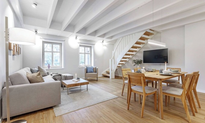 Daenschendorf House | Mittenmang – Beautiful Holiday Home with Sauna and Terrace