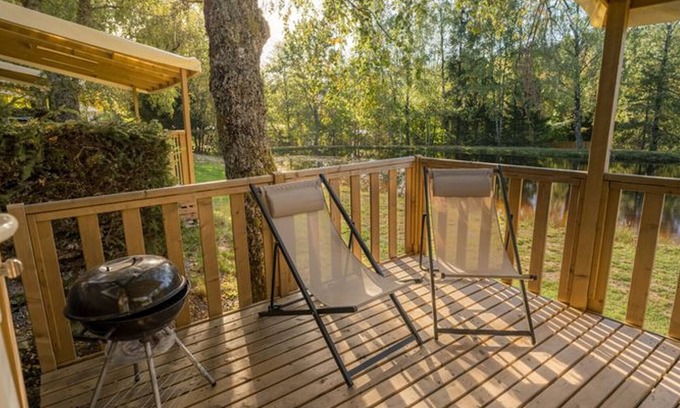 Granges-Aumontzey House | Mobile home for 4 with terrace in Granges-Aumontzey