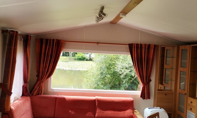 Bossee House | Mobile Home 4p climatisé-Bungalow-Premium-Ensuite with Shower-Lake view