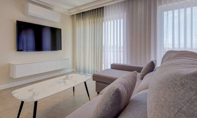 Nadur Apartment | Modern 2BR Apt with Terrace & Stunning Views & AC