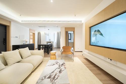 Downtown Shanghai Apartment | Modern 3brs wis CAC&Fheating,near Jing'an Temple