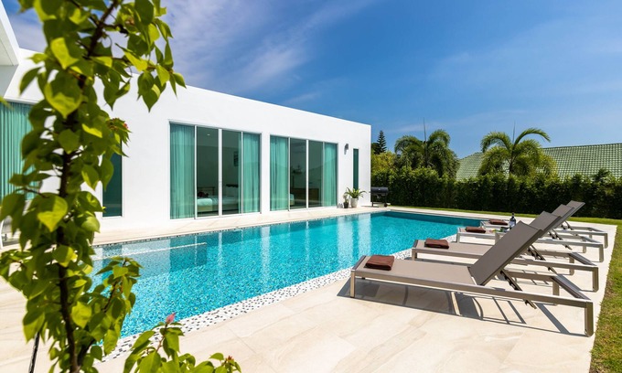 Khao Tao Villa | Modern 4 Bedroom Pool Villa PMK-A2