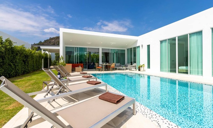 Khao Tao Villa | Modern 4 Bedroom Private Pool Villa (KH-A2)