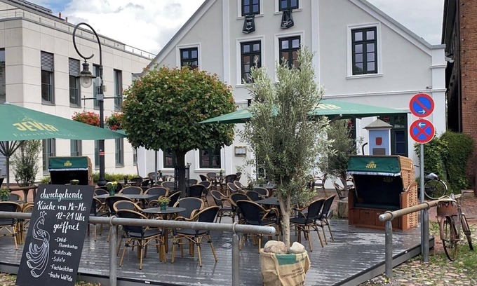 Jever Apartment | Modern apartment in the city center of Jever